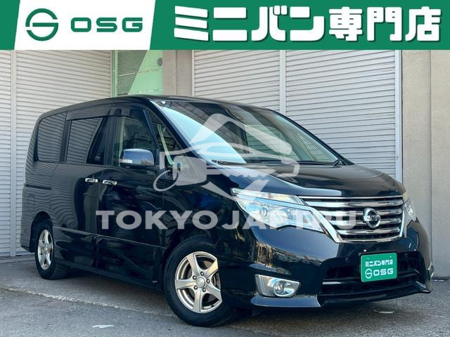 NISSAN SERENA