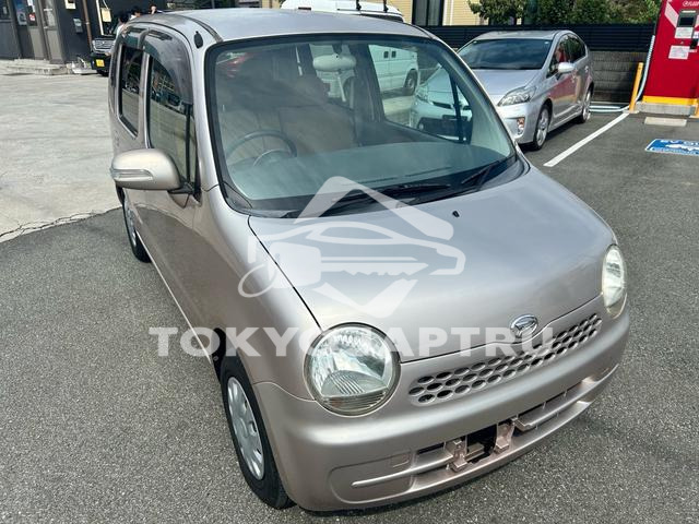 DAIHATSU MOVE LATTE