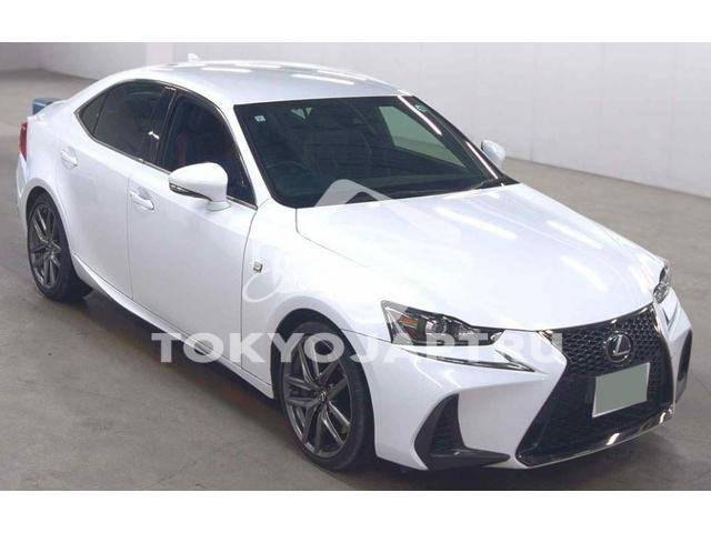 LEXUS IS