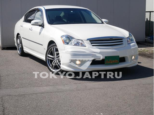 NISSAN FUGA