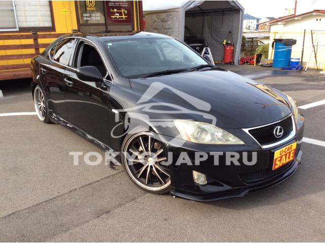 LEXUS IS