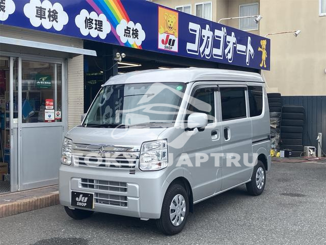 MITSUBISHI MINICAB VAN