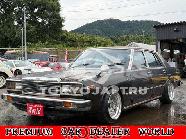 NISSAN LAUREL
