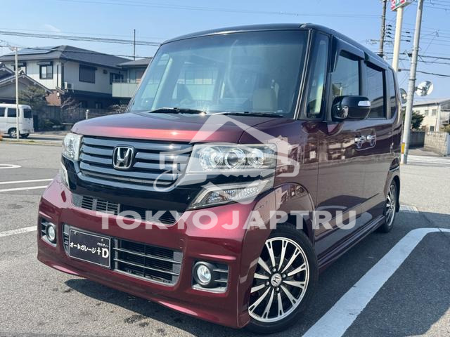 HONDA N-BOX CUSTOM