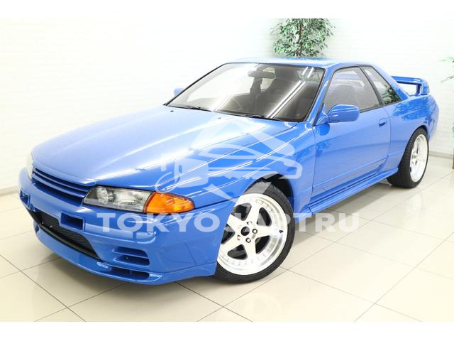 NISSAN SKYLINE