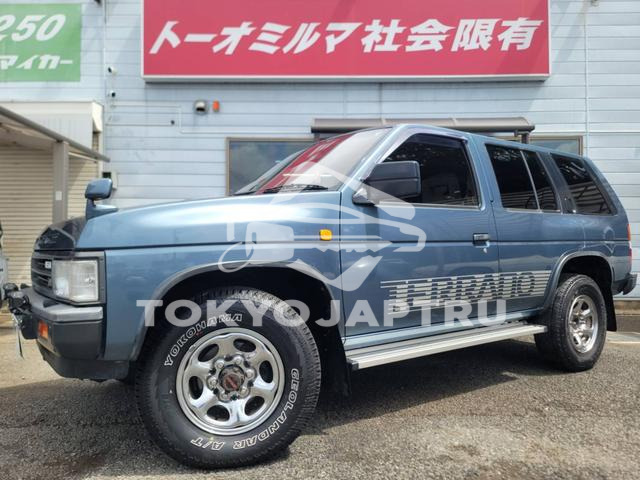 NISSAN TERRANO