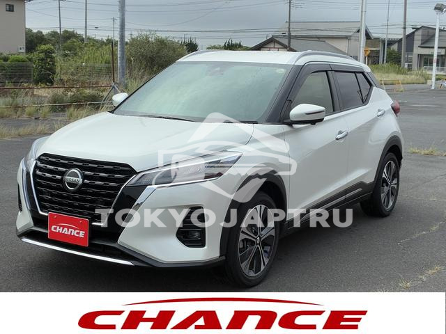 NISSAN KICKS