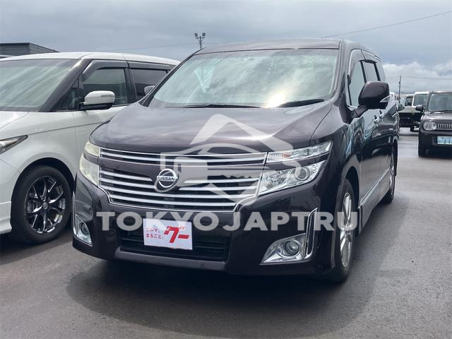 NISSAN ELGRAND