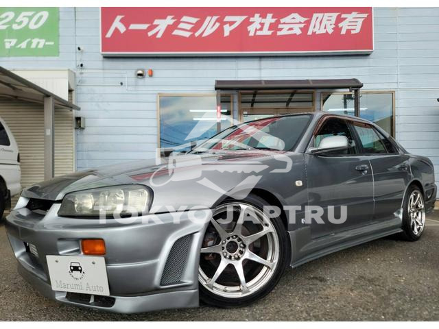 NISSAN SKYLINE