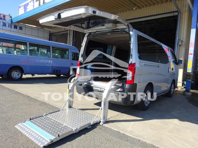 NISSAN NV350CARAVAN VAN