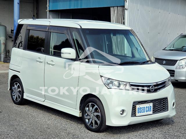 NISSAN ROOX