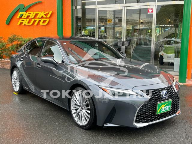LEXUS IS
