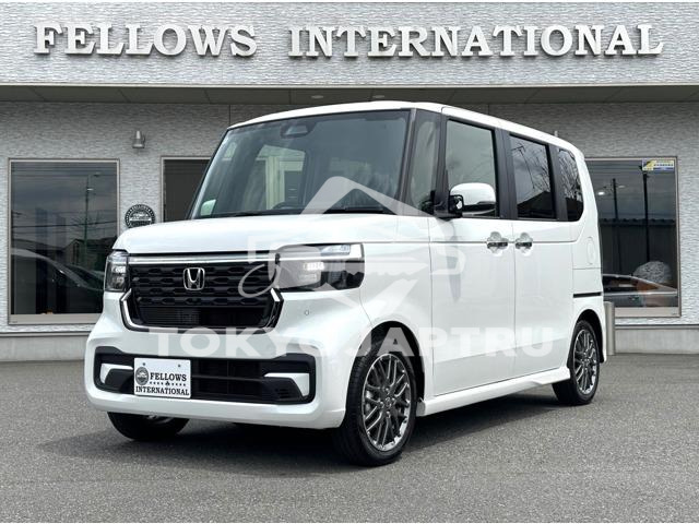 HONDA N-BOX CUSTOM