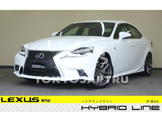 LEXUS IS