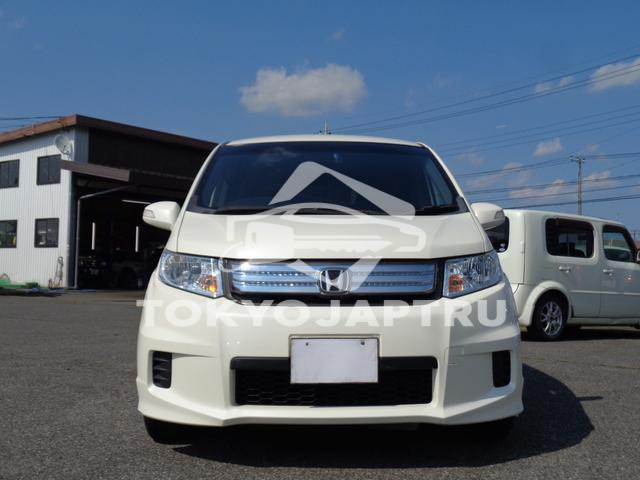 HONDA FREED SPIKE HYBRID