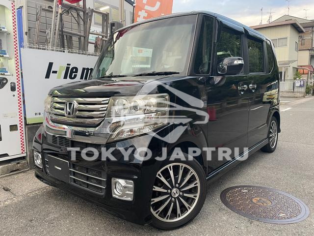HONDA N-BOX CUSTOM