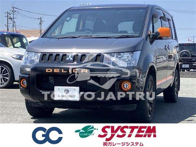 MITSUBISHI DELICA D:5