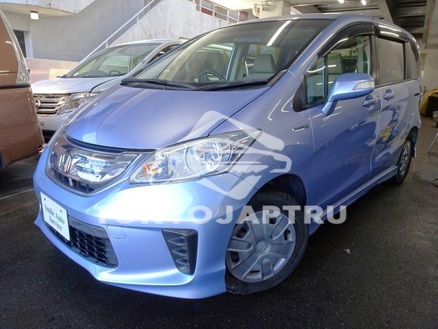HONDA FREED HYBRID