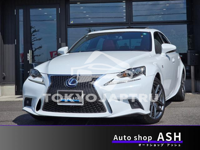 LEXUS IS