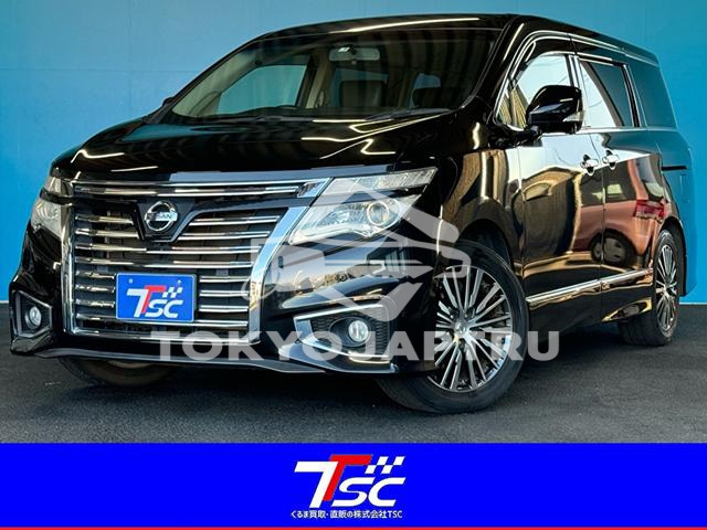 NISSAN ELGRAND