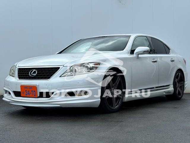 LEXUS LS
