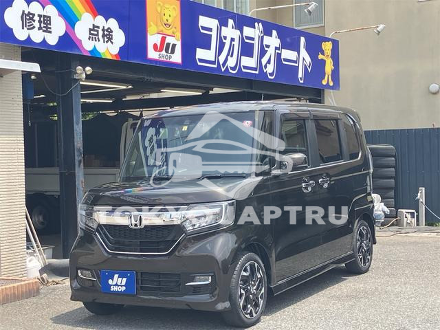 HONDA N-BOX CUSTOM