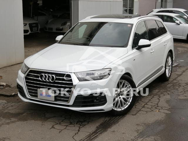 AUDI Q7