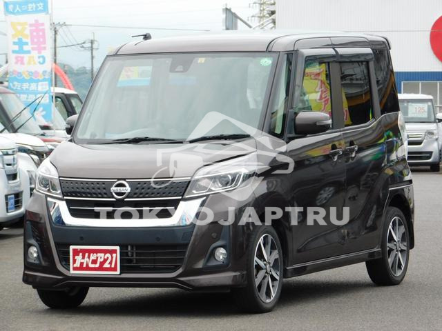 NISSAN DAYZ ROOX