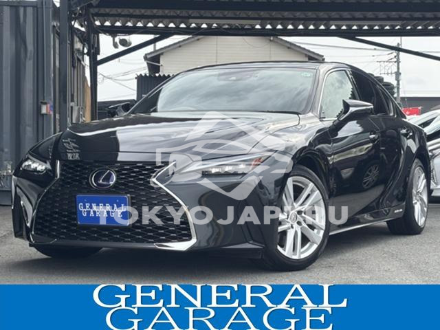 LEXUS IS
