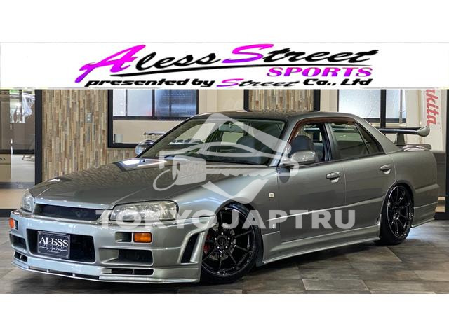 NISSAN SKYLINE