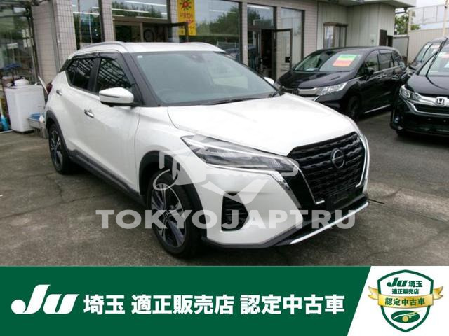 NISSAN KICKS