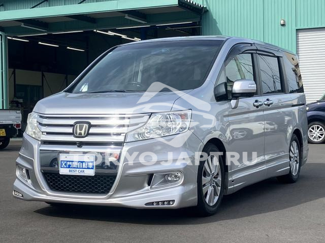 HONDA STEPWAGON SPADA