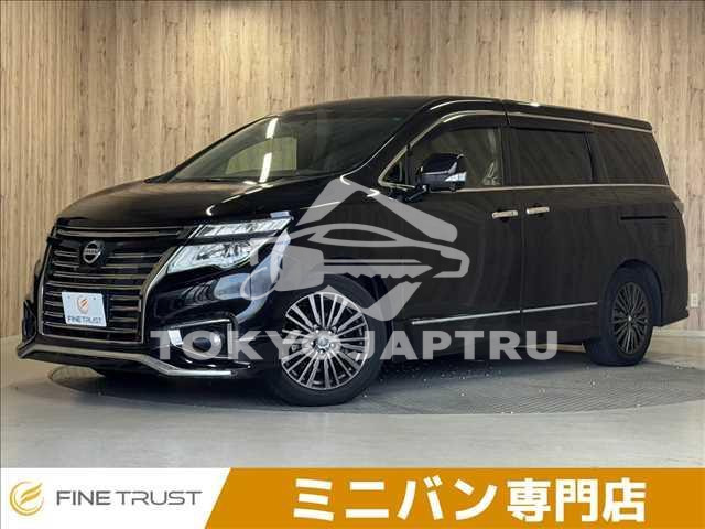 NISSAN ELGRAND