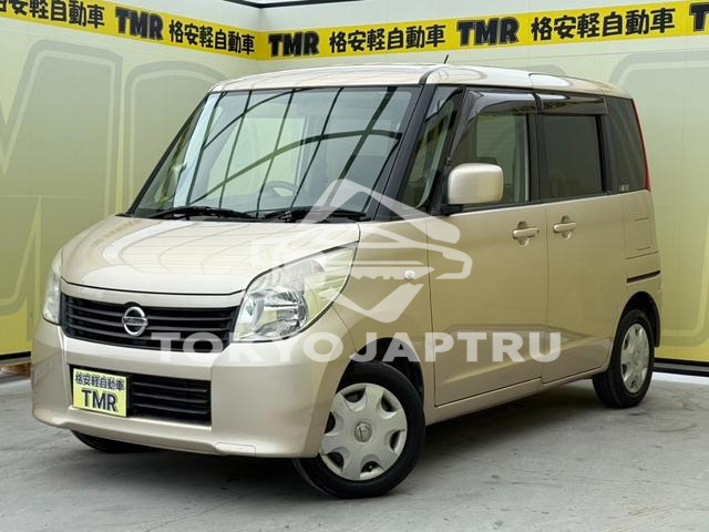 NISSAN ROOX