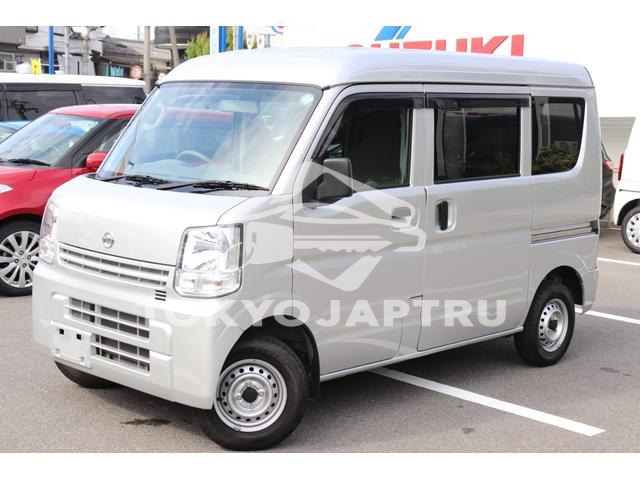 NISSAN NV100CLIPPER VAN
