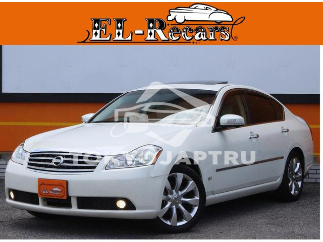 NISSAN FUGA