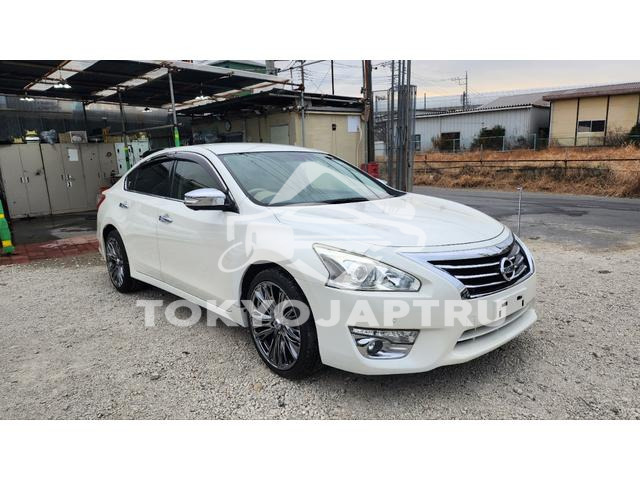 NISSAN TEANA