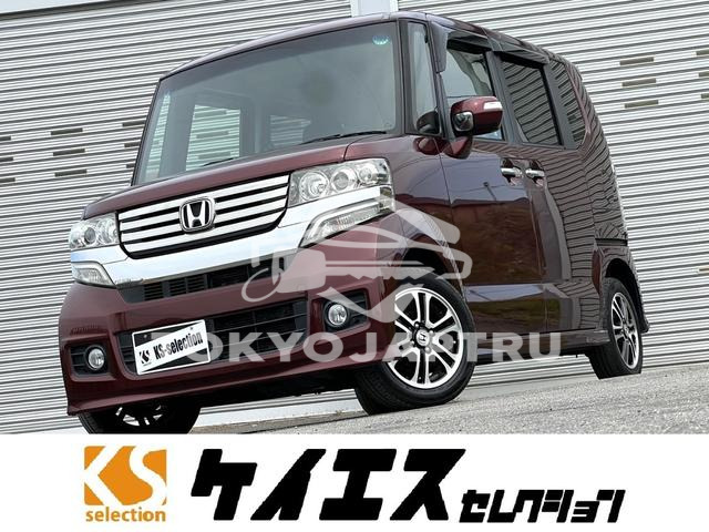 HONDA N-BOX CUSTOM