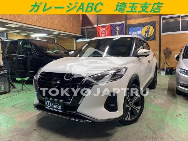 NISSAN KICKS