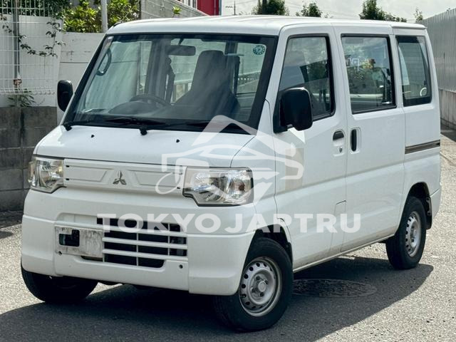 MITSUBISHI MINICAB VAN