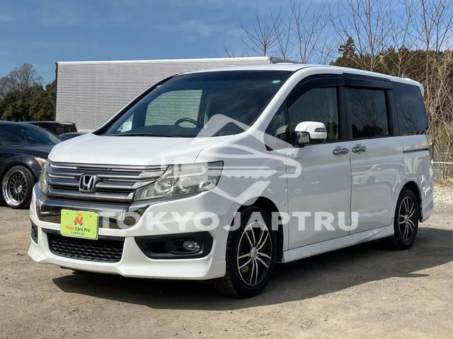 HONDA STEPWAGON SPADA