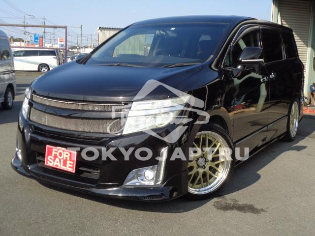 NISSAN ELGRAND