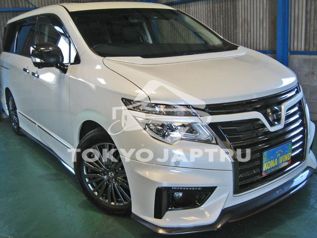 NISSAN ELGRAND