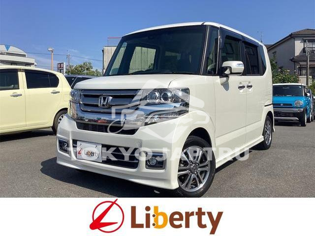 HONDA N-BOX CUSTOM