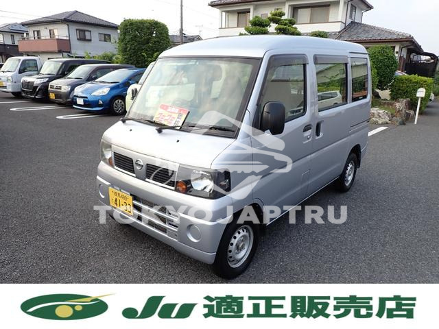 NISSAN CLIPPER VAN