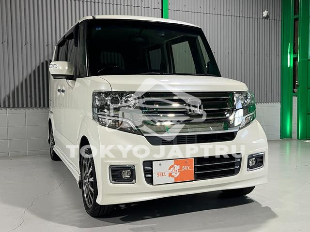 HONDA N-BOX CUSTOM