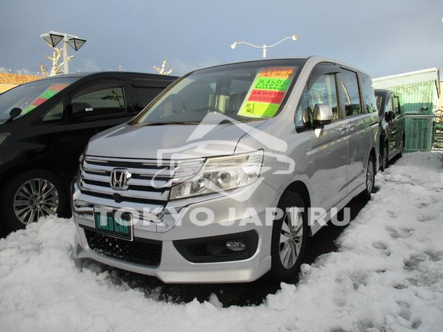 HONDA STEPWAGON SPADA