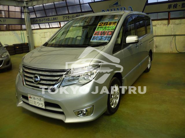 NISSAN SERENA