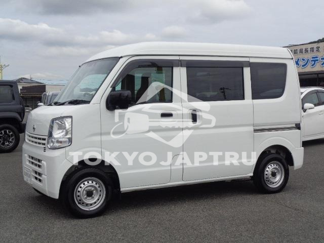 NISSAN NV100CLIPPER VAN