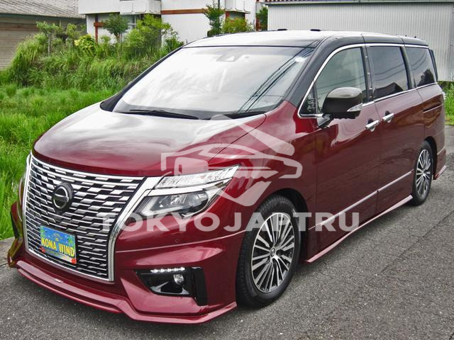 NISSAN ELGRAND